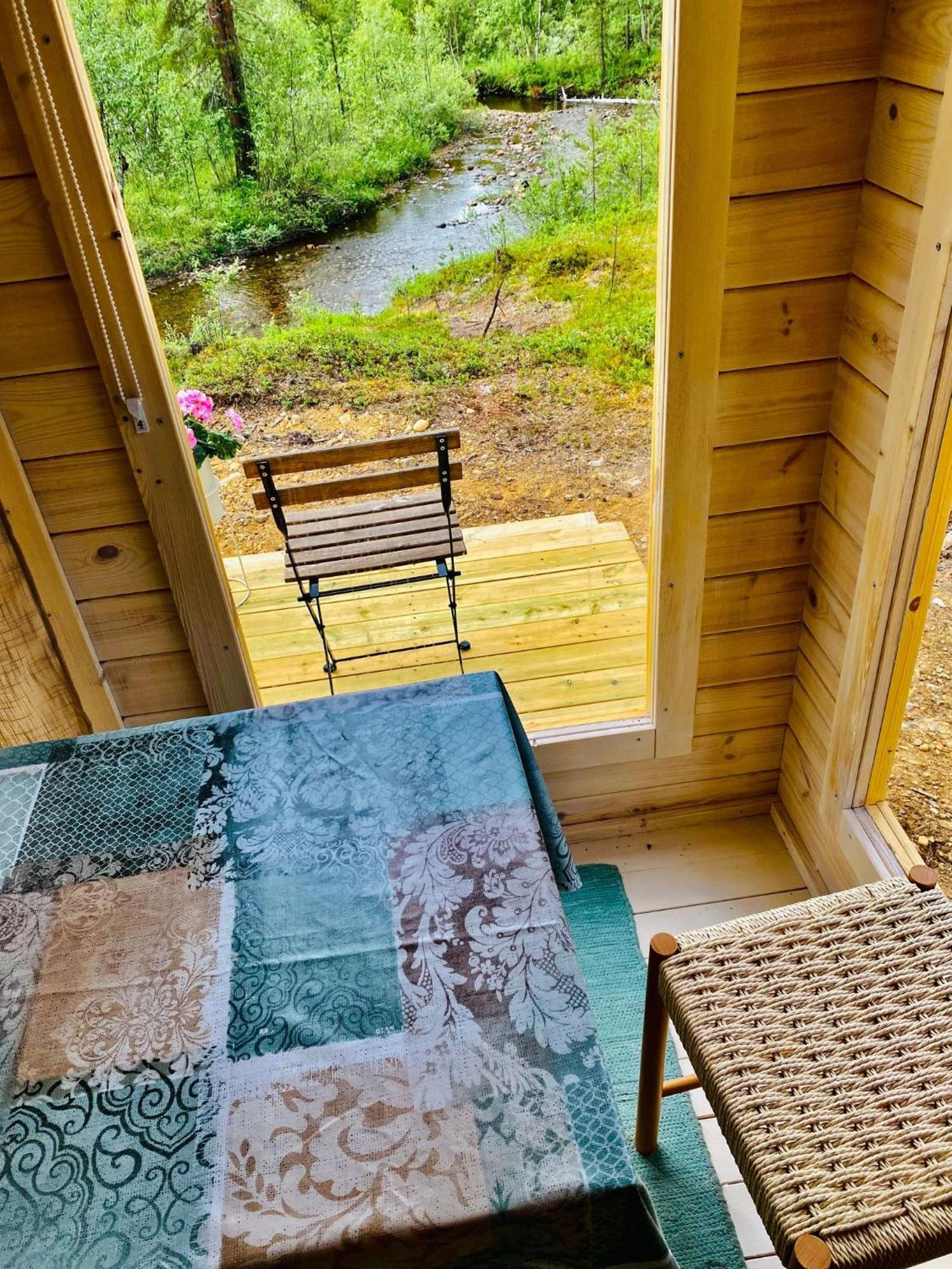 Lemmenjoen Lumo - Nature Experience & Accommodation Lemmenjoki Екстериор снимка