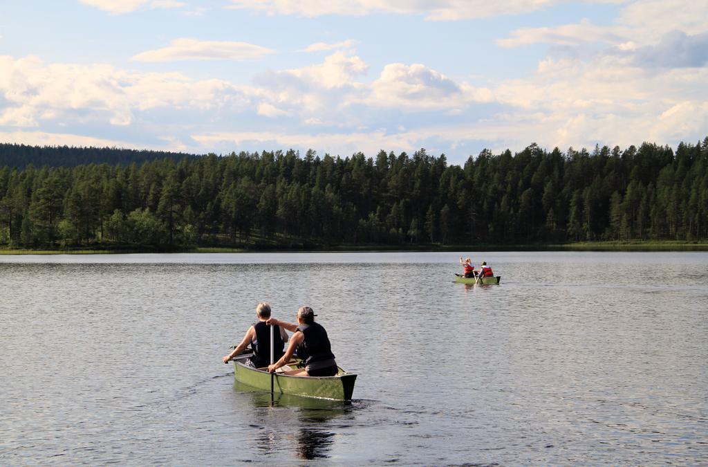 Lemmenjoen Lumo - Nature Experience & Accommodation Lemmenjoki Екстериор снимка